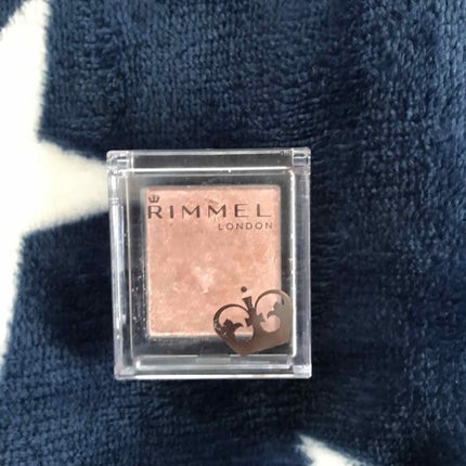 プリズム パウダーアイカラー/リンメル ロンドン/単色アイシャドウを使ったクチコミ(1枚目)