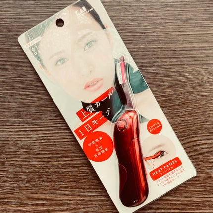 ホットアイラッシュカーラー グラマラスレッド/貝印/ホットビューラーの画像