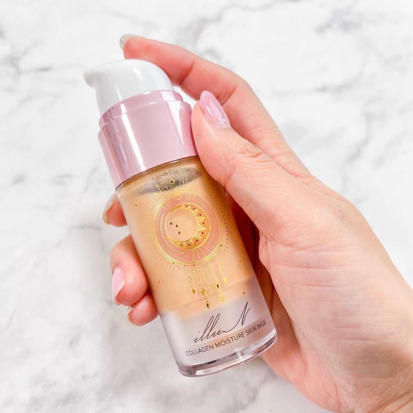 コラーゲンモイスチャースキンベース/illuN/化粧下地を使ったクチコミ(2枚目)