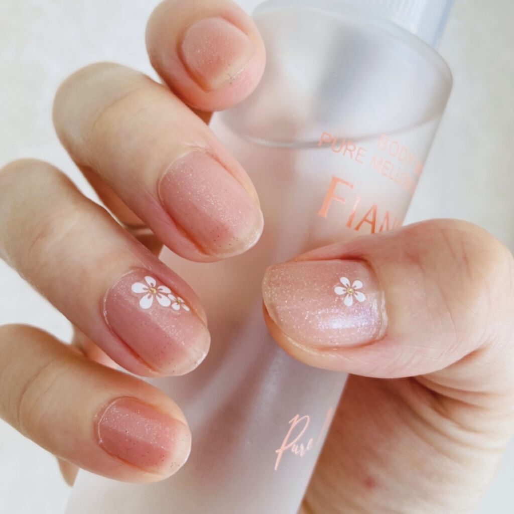 ネイル エナメル 103 ピンク系パール/ちふれ/マニキュアを使ったクチコミ（3枚目）