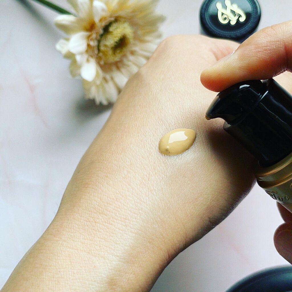 ボーン ディス ウェイ アンディテクタブル 24H マット ファンデーション/Too Faced/リキッドファンデーションを使ったクチコミ(3枚目)