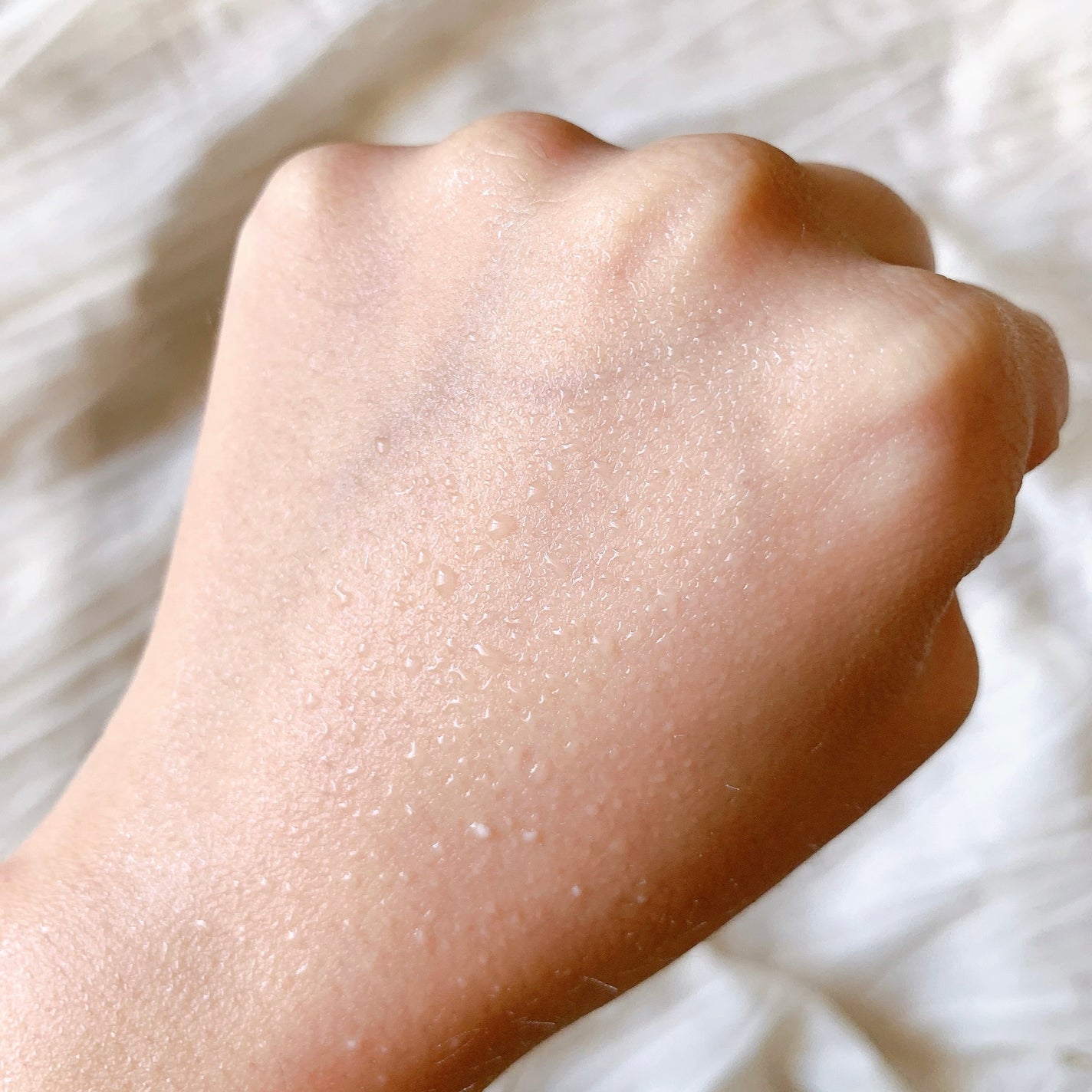 ダルバ ホワイトトリュフファーストスプレーセラム/ダルバ/ミスト状化粧水を使ったクチコミ(2枚目)