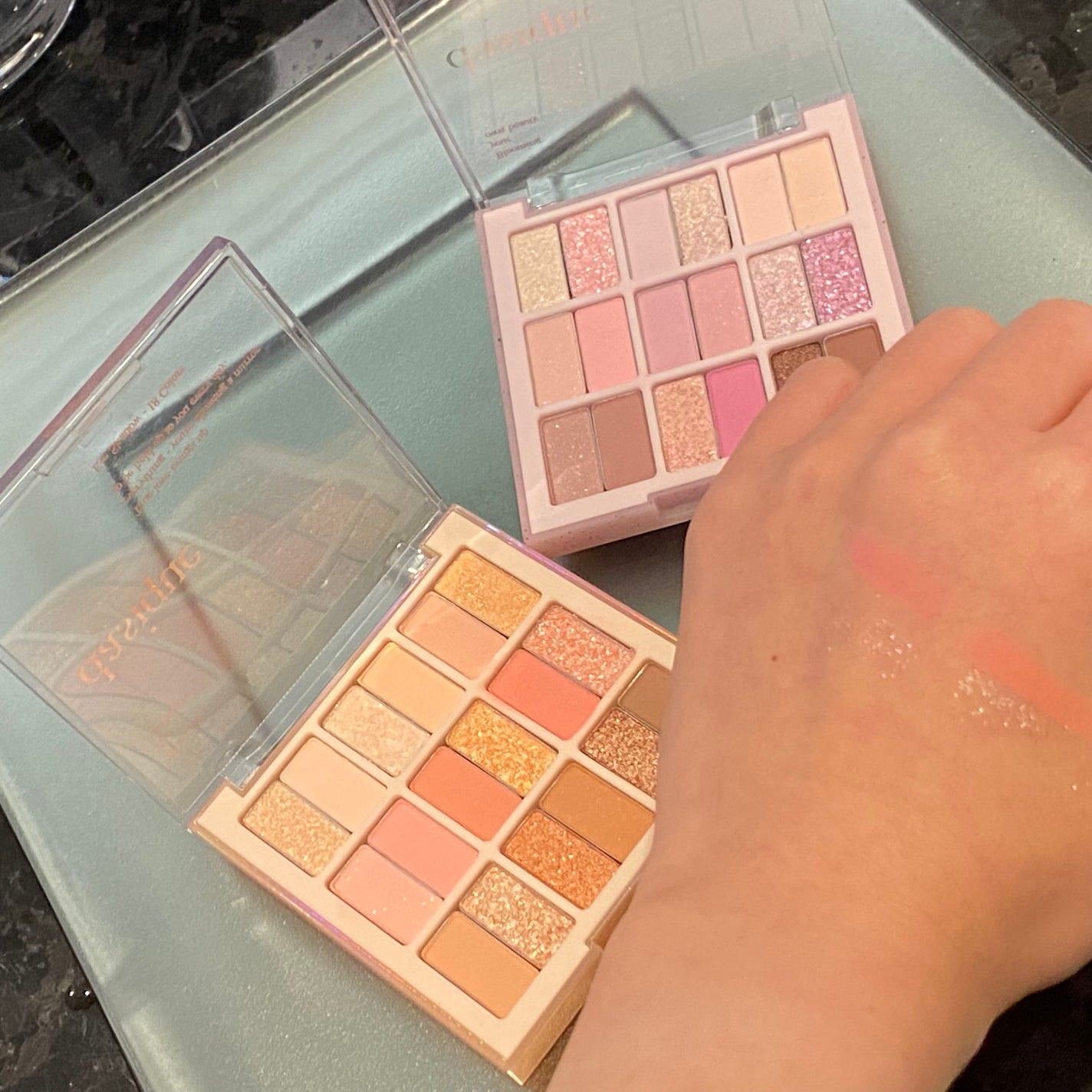 シャドウパレット/dasique/アイシャドウパレットを使ったクチコミ(3枚目)