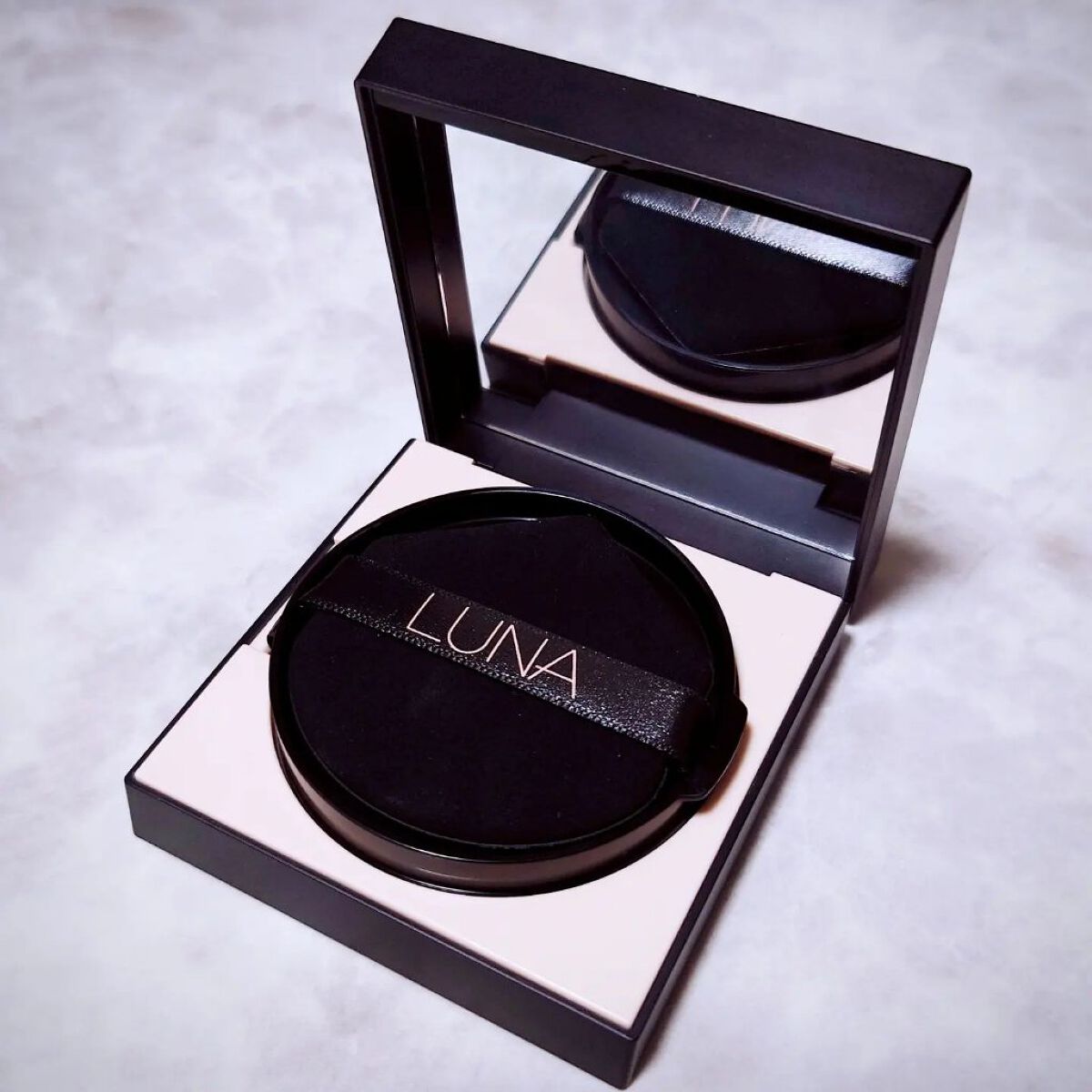  ロングラスティングコンシールフィクシングクッション /LUNA/クッションファンデーションを使ったクチコミ（2枚目）