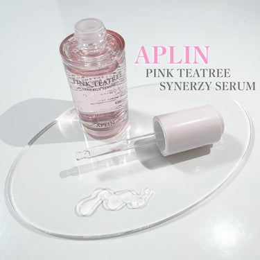 🩷


APLIN 
ピンクティーツリーシナジーセラム


やっぱりピンク可愛い…🥺💖


化粧水がサラッとしていたので、
美容液もサラッとさっぱりめかな？と
思っていたんですが
こちらは保湿成分である