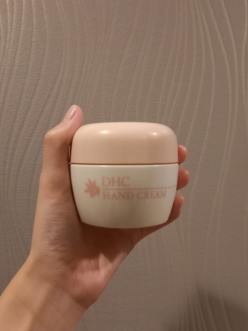 薬用ハンドクリーム 50g/DHC/ハンドクリームを使ったクチコミ（2枚目）