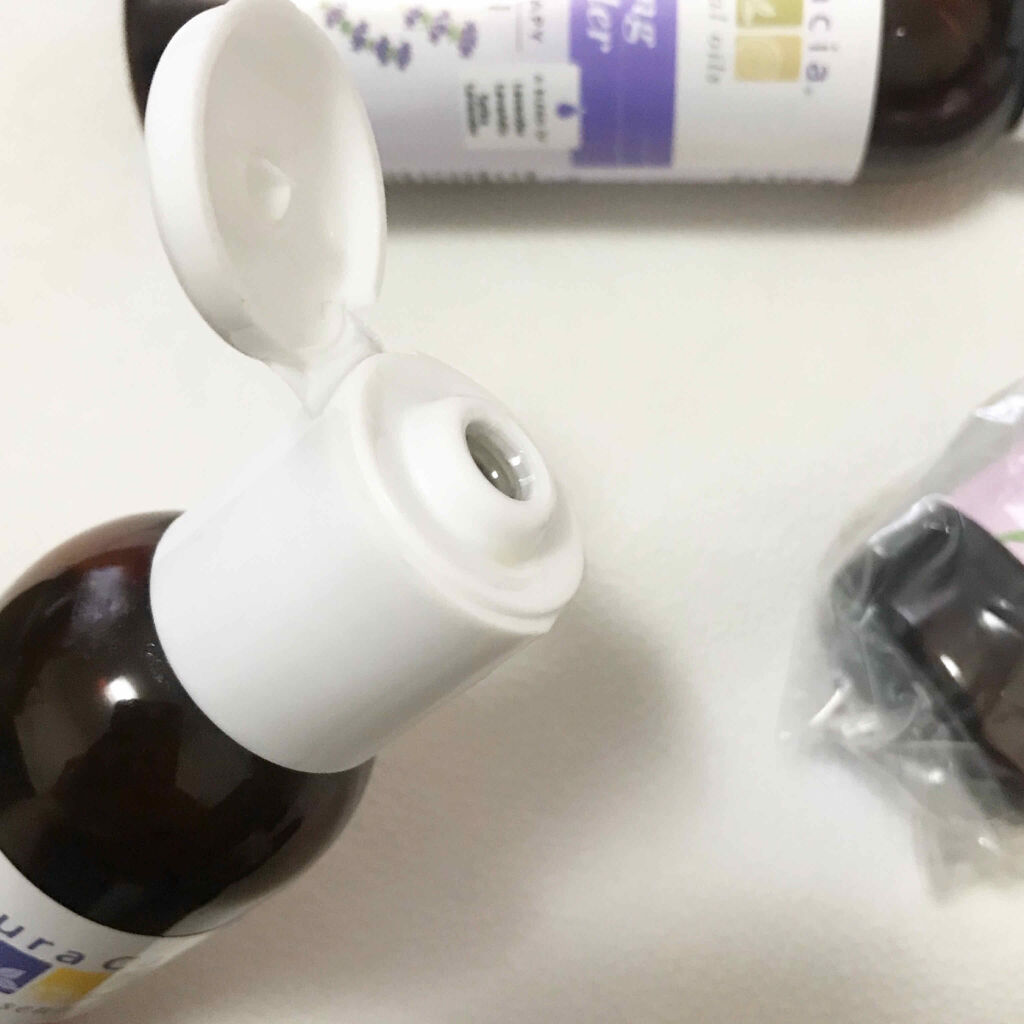 Aura Cacia アロマテラピーボディオイルのクチコミ「\お気に入りの入浴グッズ/
どちらもリピート品です。

#Amazon購入品
○Sea Cry.....」（3枚目）