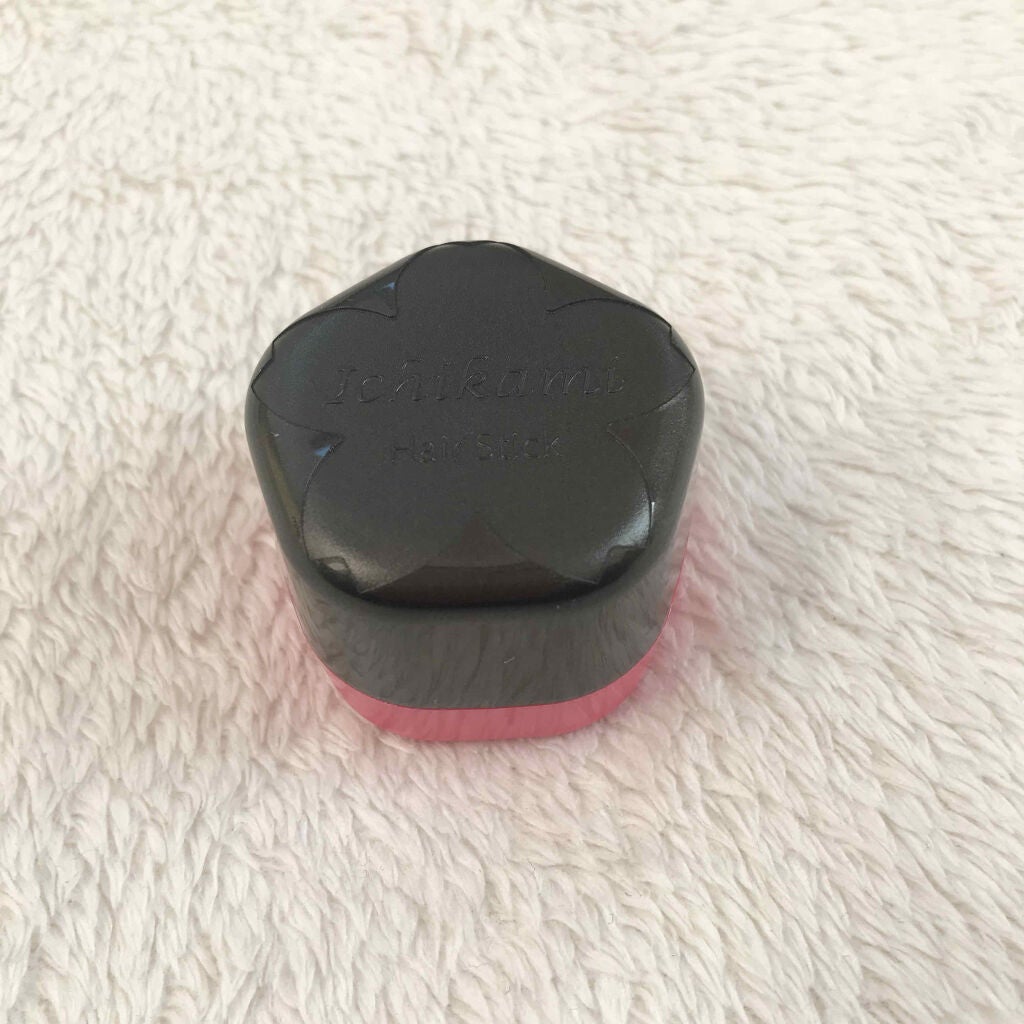 ヘアキープ和草スティック(スーパーハード)/いち髪/ヘアバームを使ったクチコミ(3枚目)