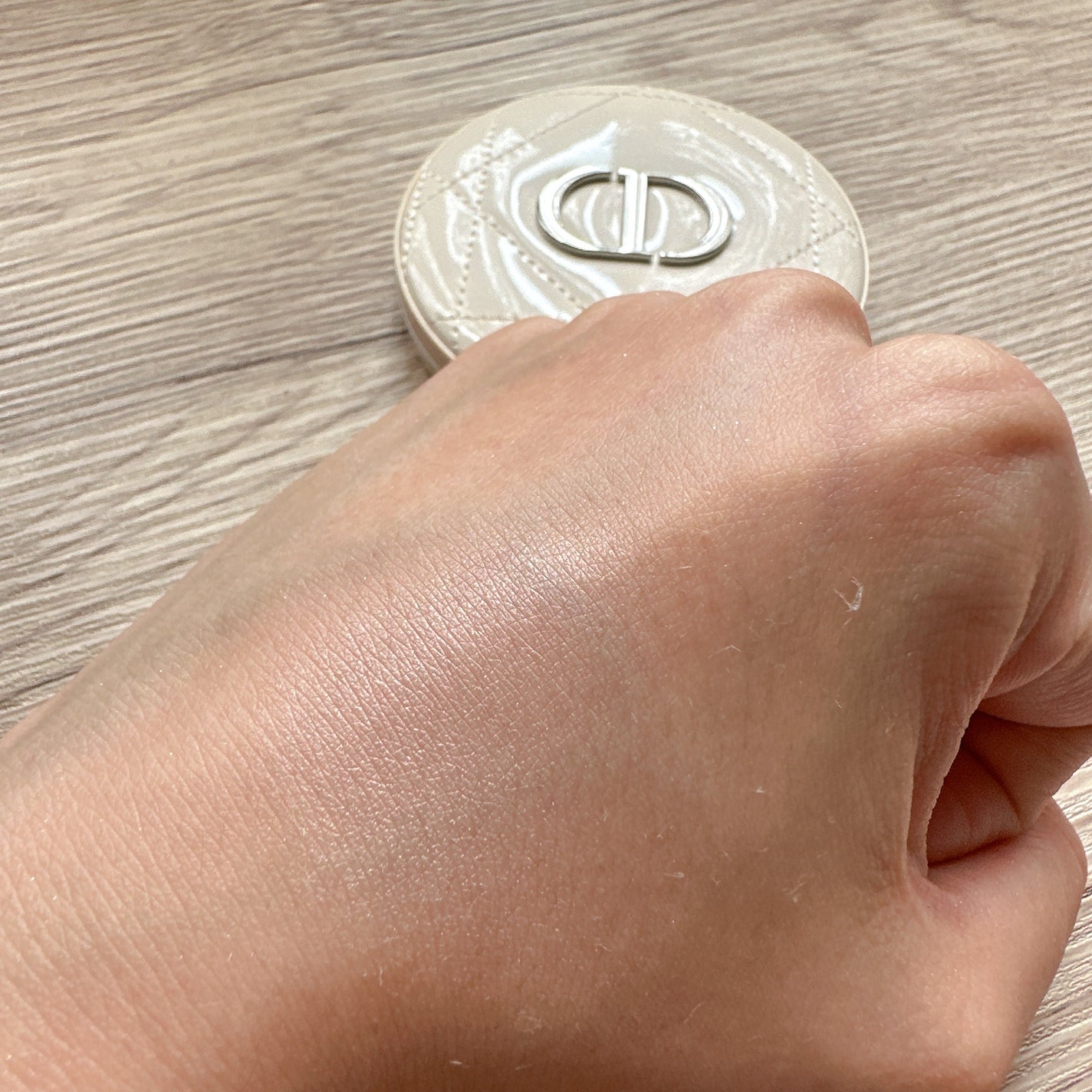 ディオールスキン フォーエヴァー クチュール ルミナイザー/Dior/プレストパウダーを使ったクチコミ(4枚目)
