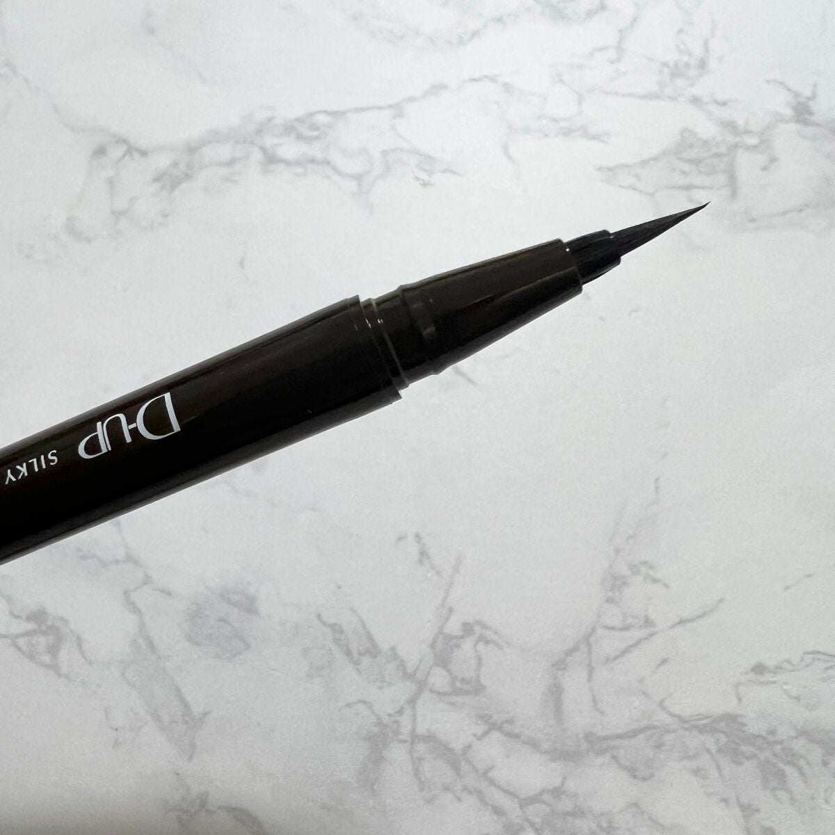 シルキーリキッドアイライナーWP/D-UP/リキッドアイライナーを使ったクチコミ(3枚目)
