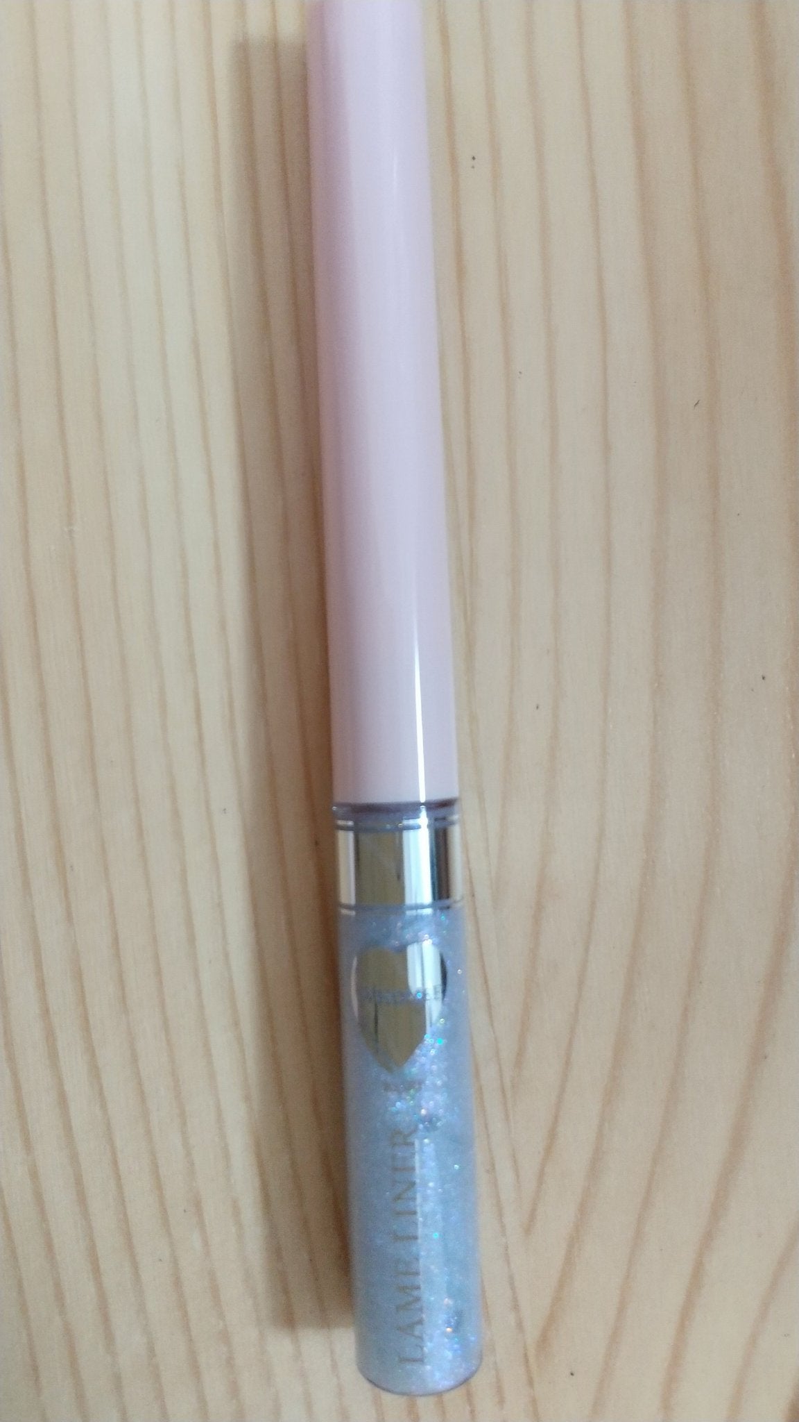 フーミー キララメライナー/WHOMEE/リキッドアイシャドウを使ったクチコミ(2枚目)