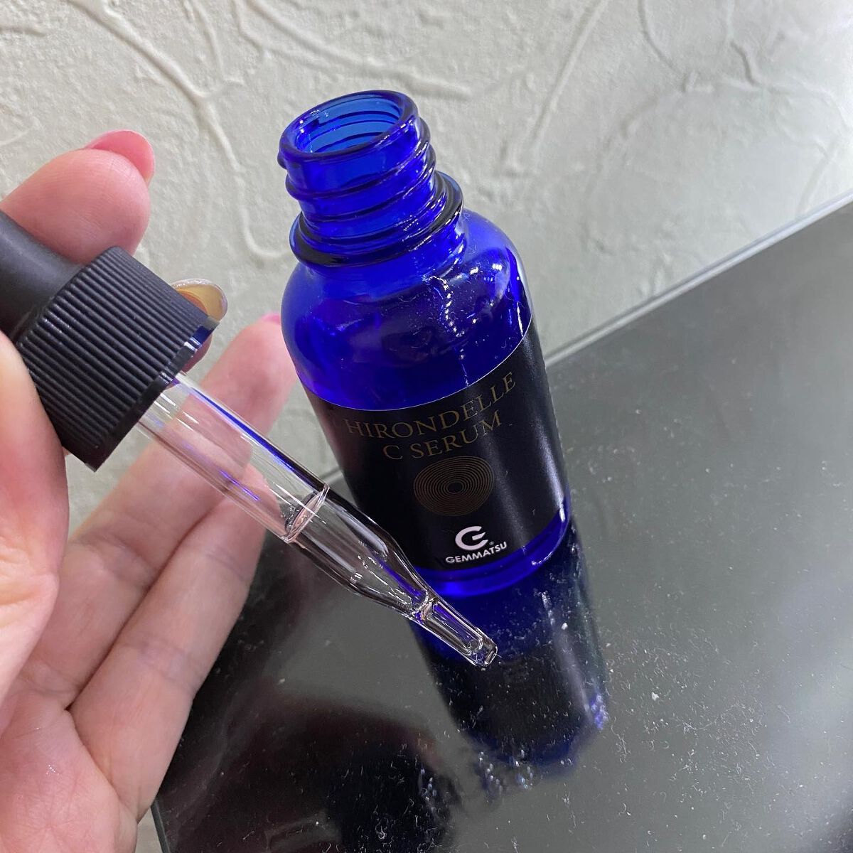 カラリスト☆*°モカママ on LIPS 「.【HIRONDELLECSERUM】私、美容液大好きで色々試..」(4枚目)