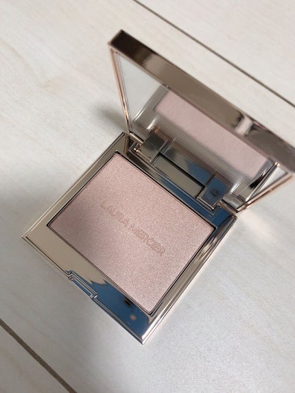 ローズグロウ イルミネーター /ローラ メルシエ/プレストパウダーを使ったクチコミ(1枚目)