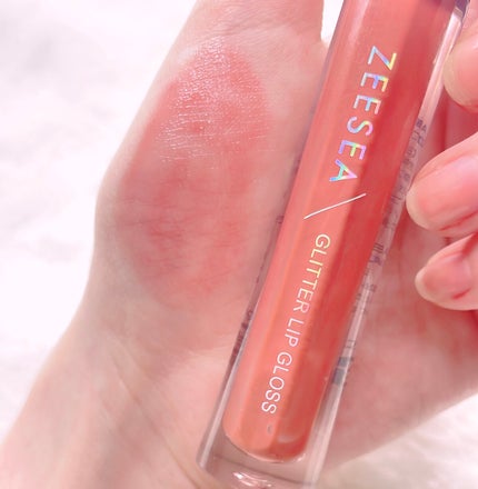 アンチグラビティネビュラ リップグロス/ZEESEA/リップグロスを使ったクチコミ(4枚目)