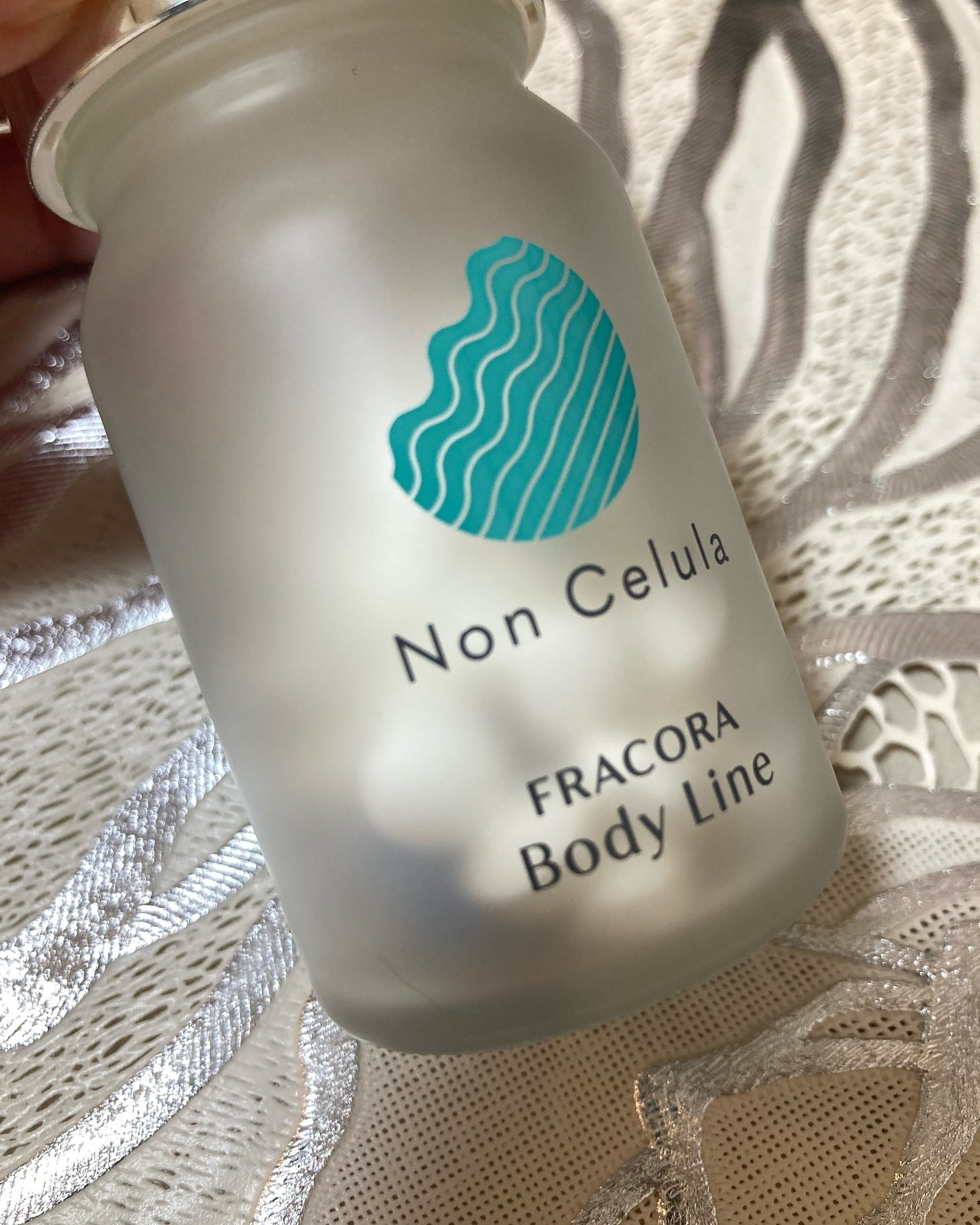 FRACORA Body Line Non Celula/fracora/ボディサプリメントを使ったクチコミ(4枚目)