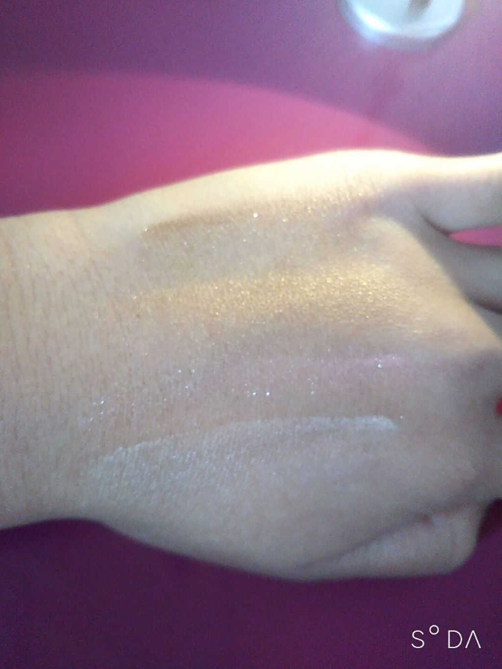 カラフルアイシャドウ/DAISO/アイシャドウパレットを使ったクチコミ(3枚目)