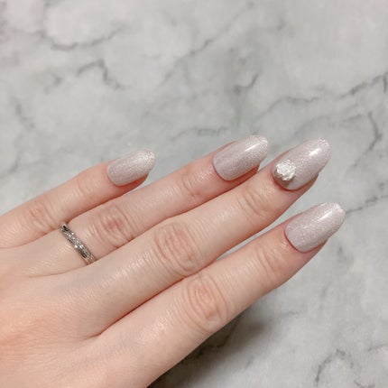 Ash* on LIPS 「本日のネイルです💅✧︎*。久し振りにマグネットネイルをしたもの..」(5枚目)