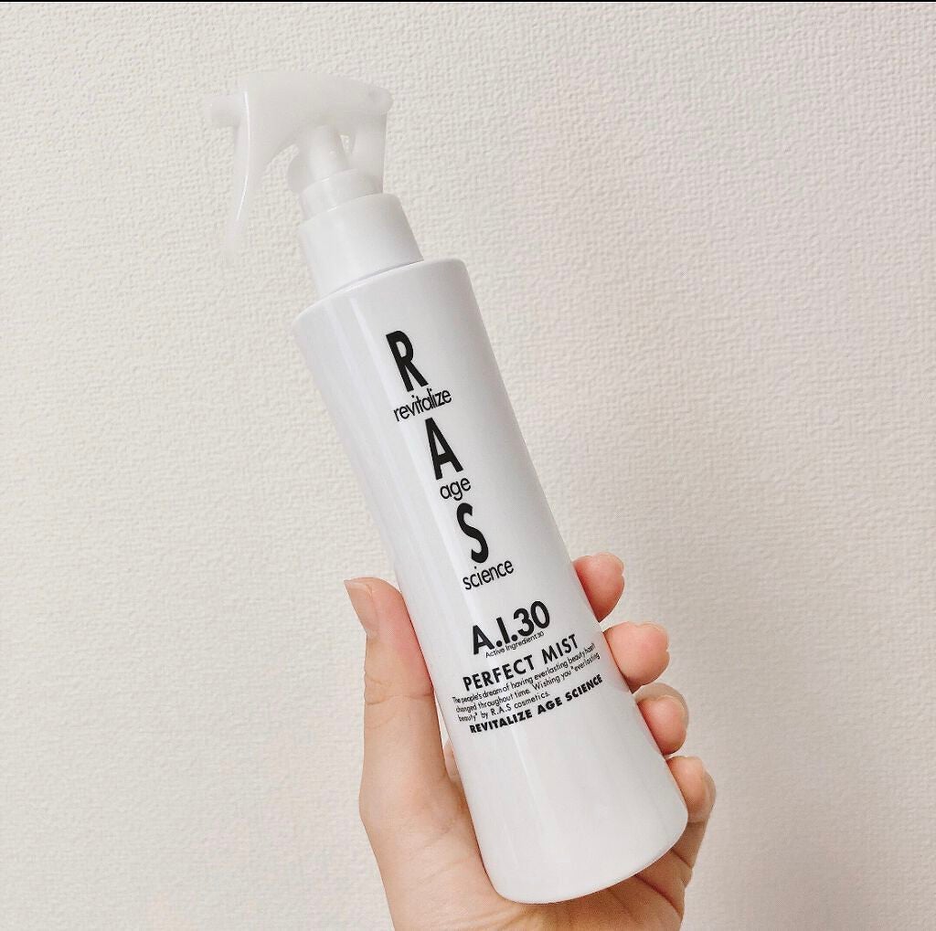 mimi on LIPS 「アトピーで乾燥がひどく保湿力のある化粧水を探していたところ、こ..」(3枚目)