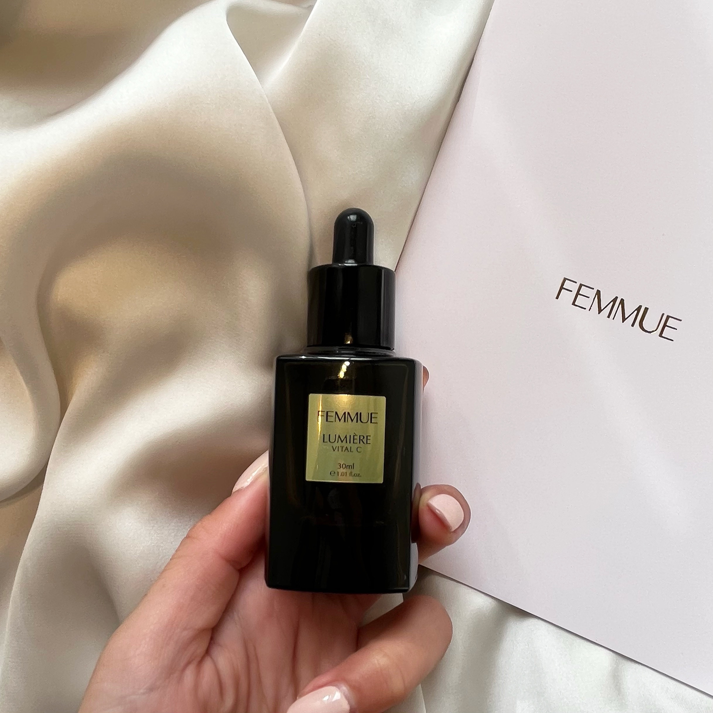 ルミエール ヴァイタルC/FEMMUE/ブースター・導入液を使ったクチコミ（1枚目）