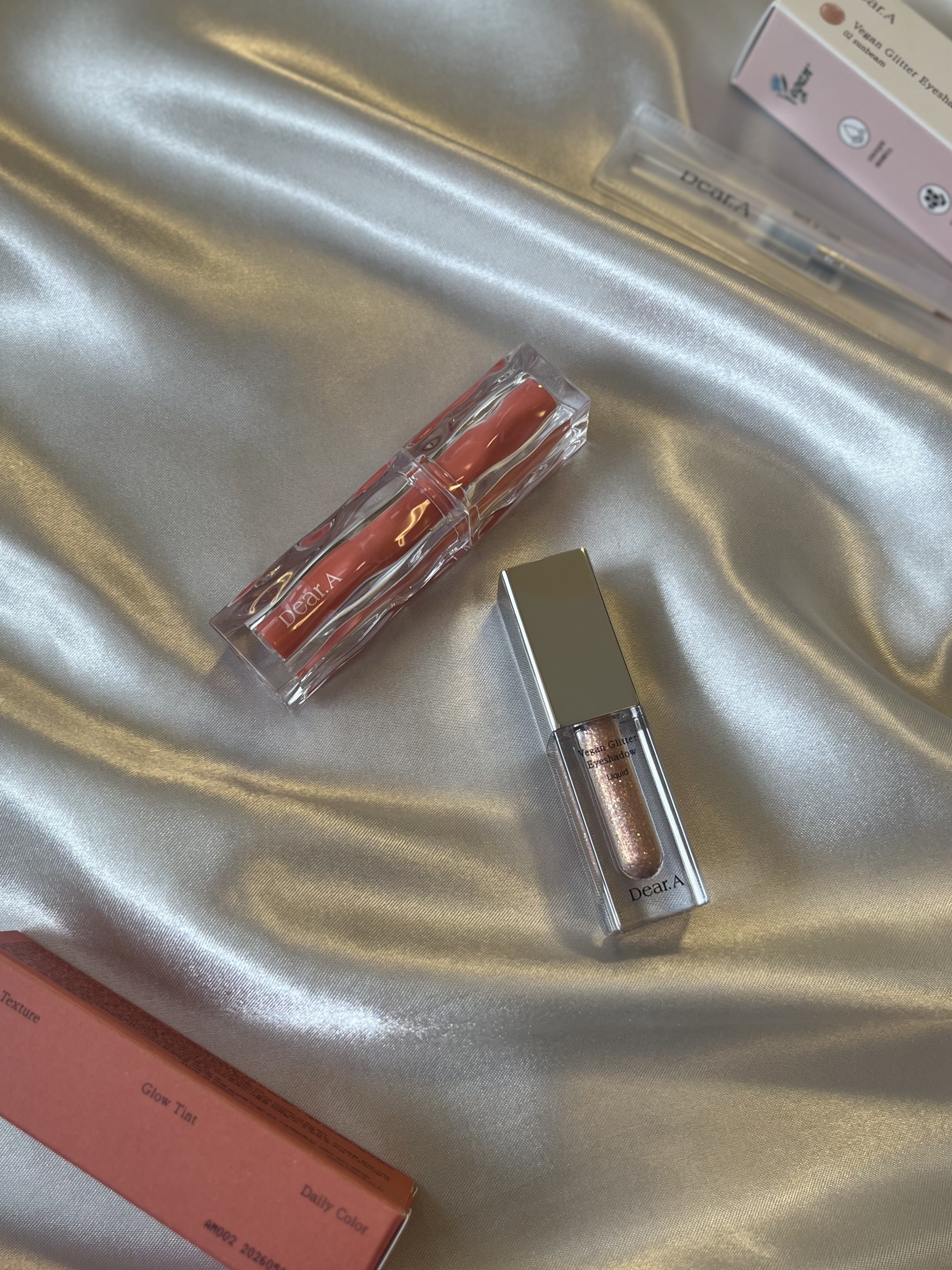 グリッターアイシャドウ/Dear.A/グリッターを使ったクチコミ（2枚目）