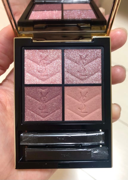 クチュール ミニ クラッチ/YVES SAINT LAURENT BEAUTE/アイシャドウパレットを使ったクチコミ(6枚目)