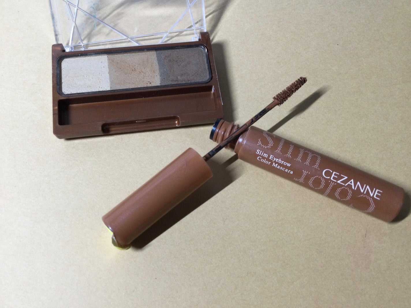 ノーズ&アイブロウパウダー/CEZANNE/パウダーアイブロウを使ったクチコミ(4枚目)