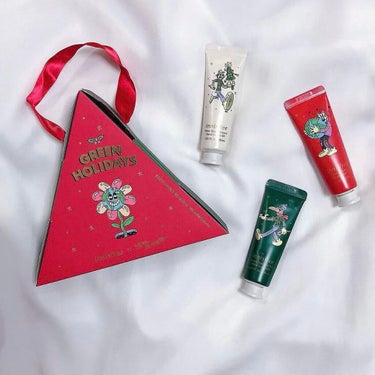 エアリー マットティント 2021 Green Holidays Edition/innisfree/口紅を使ったクチコミ（3枚目）