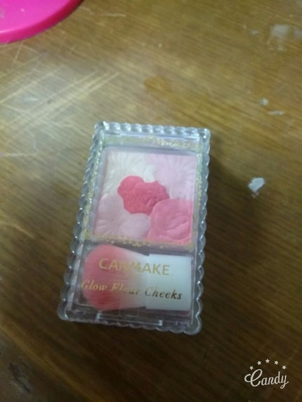 グロウフルールチークス/キャンメイク/パウダーチークを使ったクチコミ(1枚目)