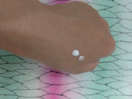 シロモチクリーム/APLIN/化粧下地を使ったクチコミ(7枚目)