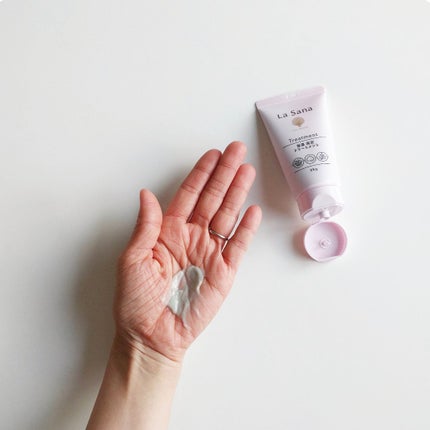 海藻 ヘア エッセンス しっとり/ラサーナ/ヘアオイルを使ったクチコミ(7枚目)