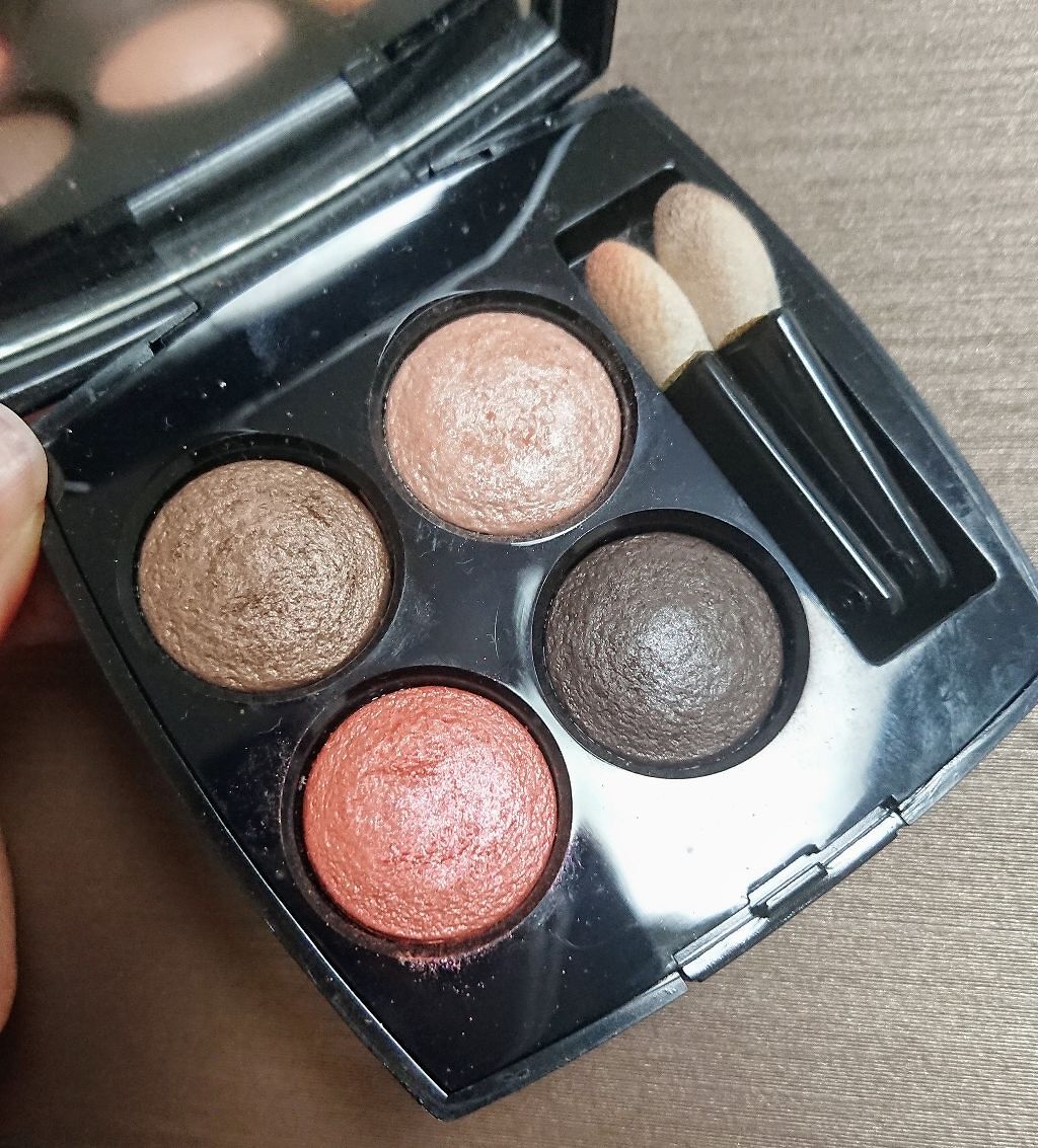 レ キャトル オンブル/CHANEL/アイシャドウパレットを使ったクチコミ(2枚目)