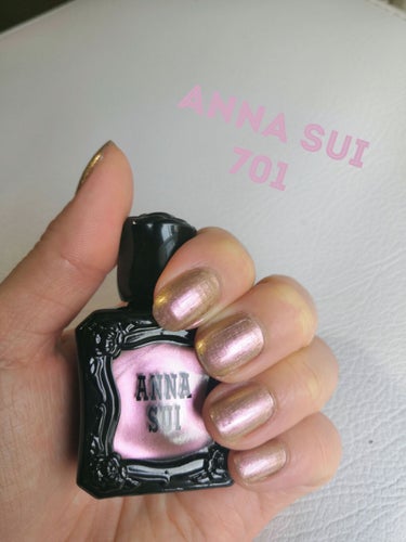 ネイルカラー 701/ANNA SUI/マニキュアを使ったクチコミ（1枚目）