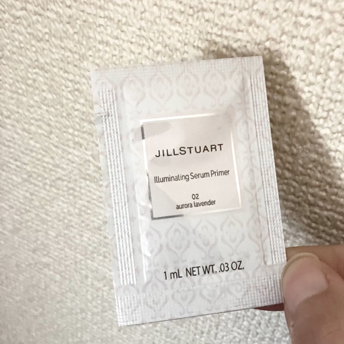 イルミネイティング セラムプライマー ミニ/JILL STUART/化粧下地を使ったクチコミ（1枚目）