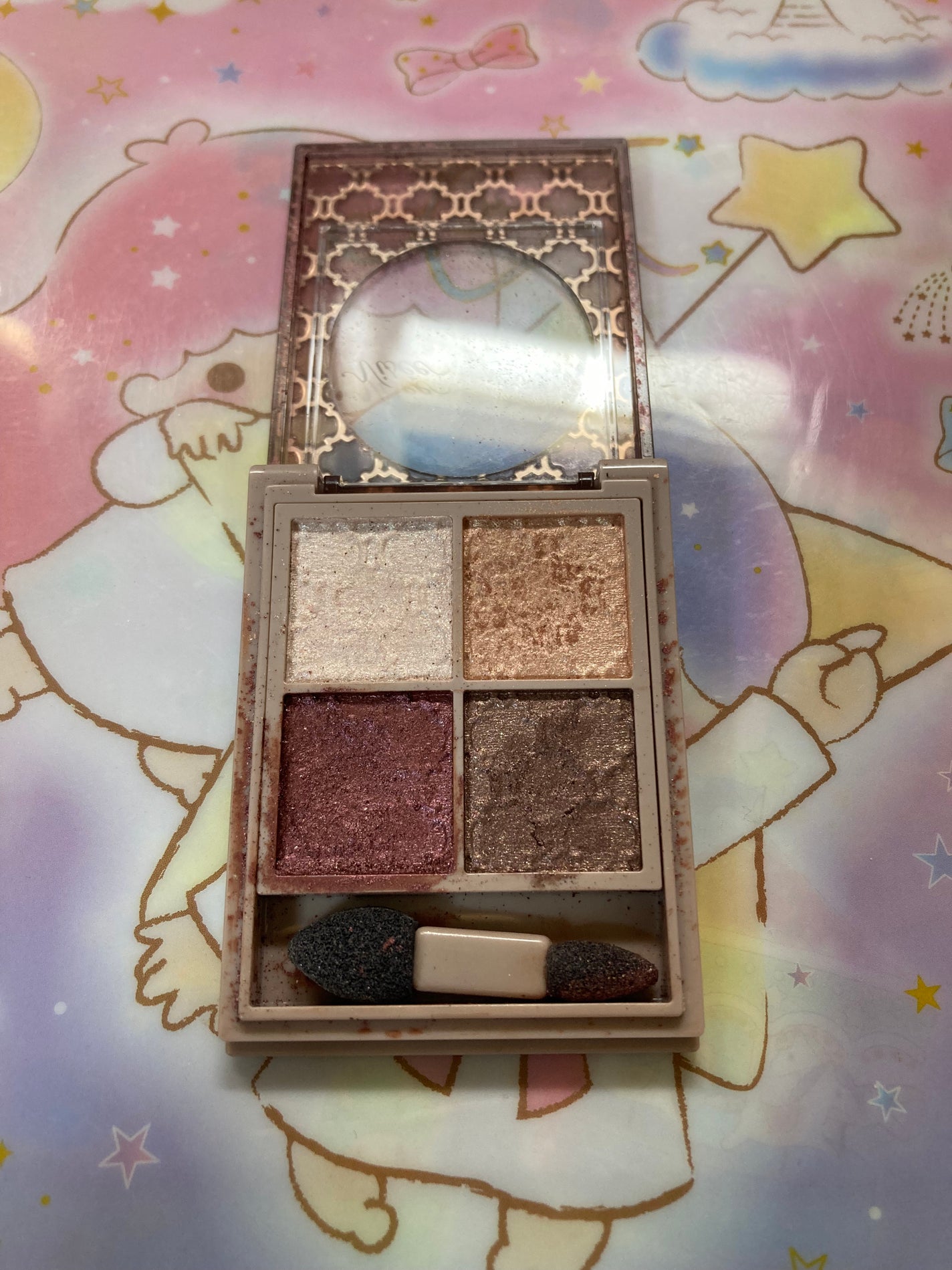 グロッシーリッチ アイズ N/Visée/アイシャドウパレットを使ったクチコミ(2枚目)