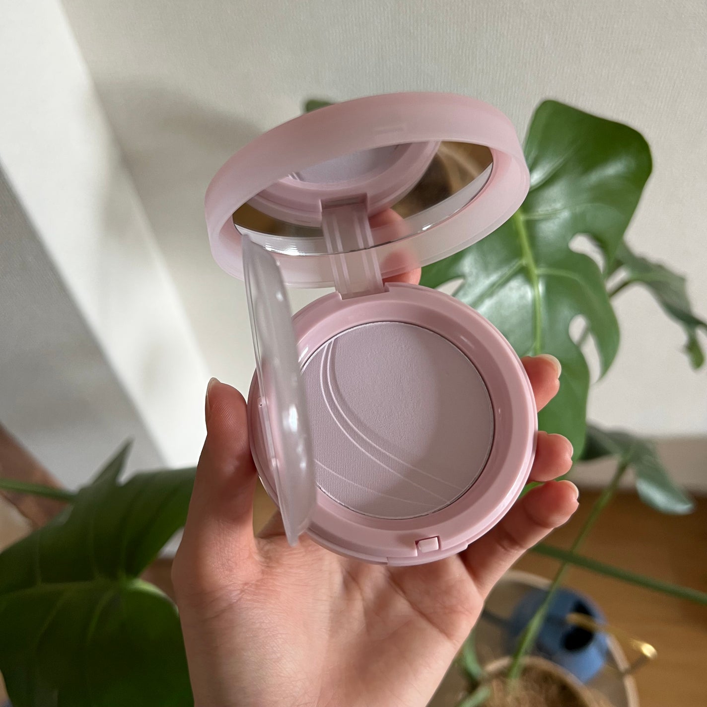 セカンドスキンエアリーパウダー/hince/プレストパウダーを使ったクチコミ(3枚目)