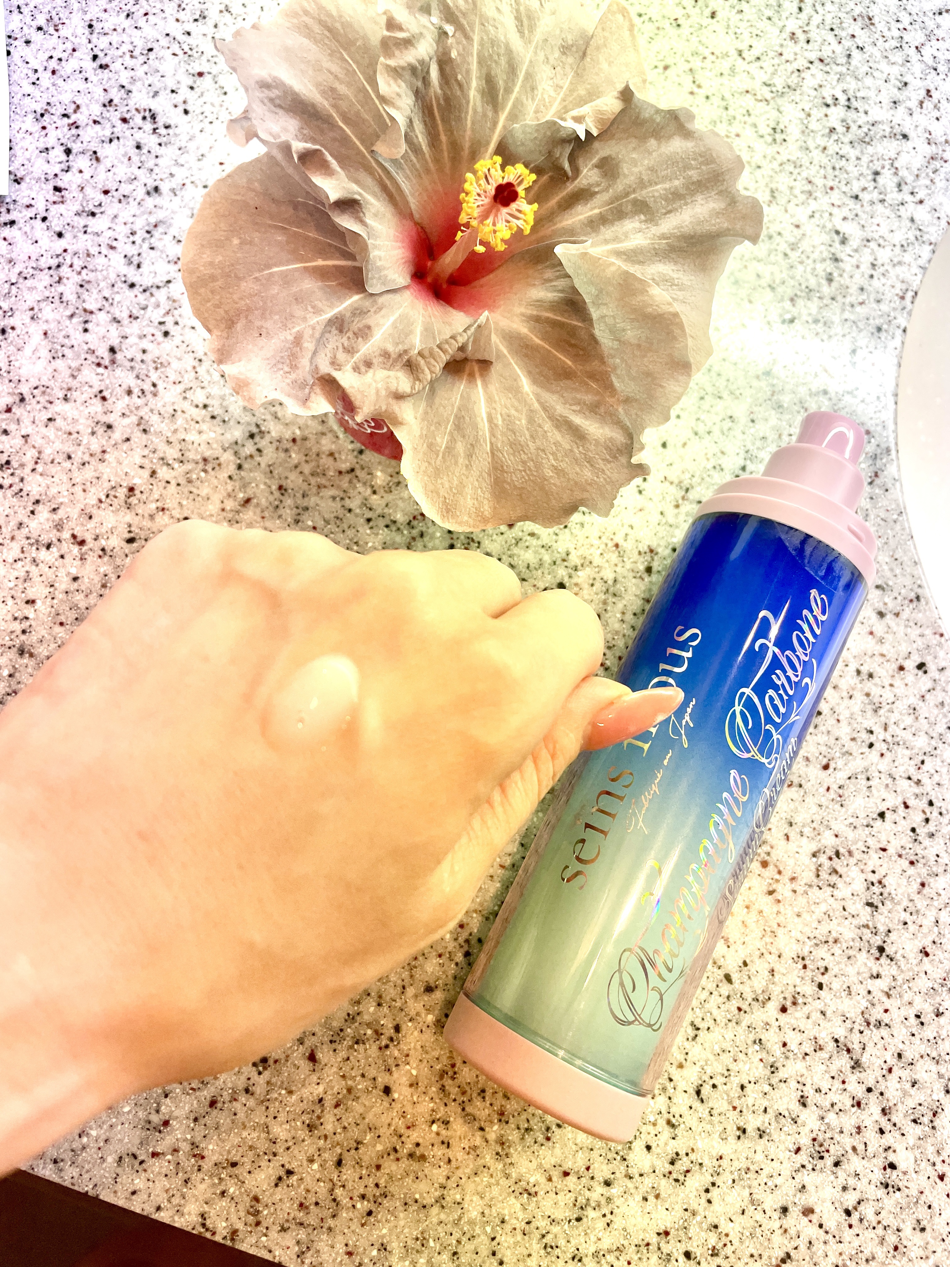 試してみた】シャンパーニュカーボン seins mousの効果・肌質別