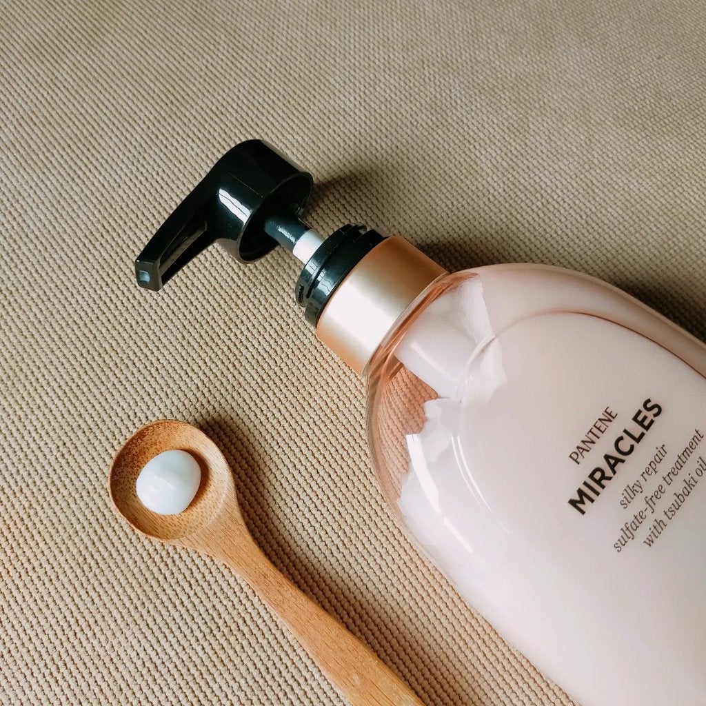 fresh_blush_h9yk on LIPS 「■ミラクルズシルキーリペアシャンプー/トリートメント傷んだ髪も..」(3枚目)