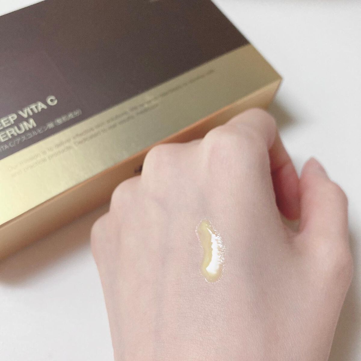 AGE-Rスキンブースターショット/MEDICUBE/美顔器・マッサージを使ったクチコミ（2枚目）