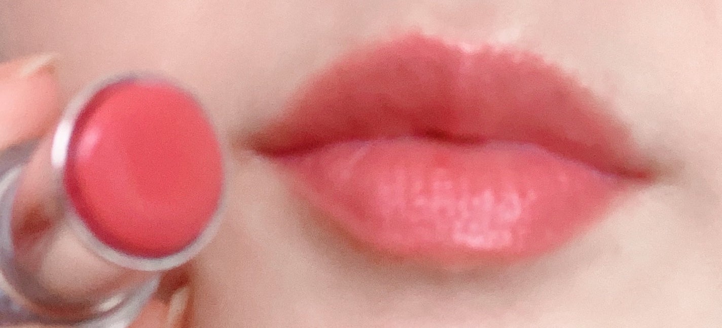 ラスティンググロスリップ/CEZANNE/口紅を使ったクチコミ(2枚目)