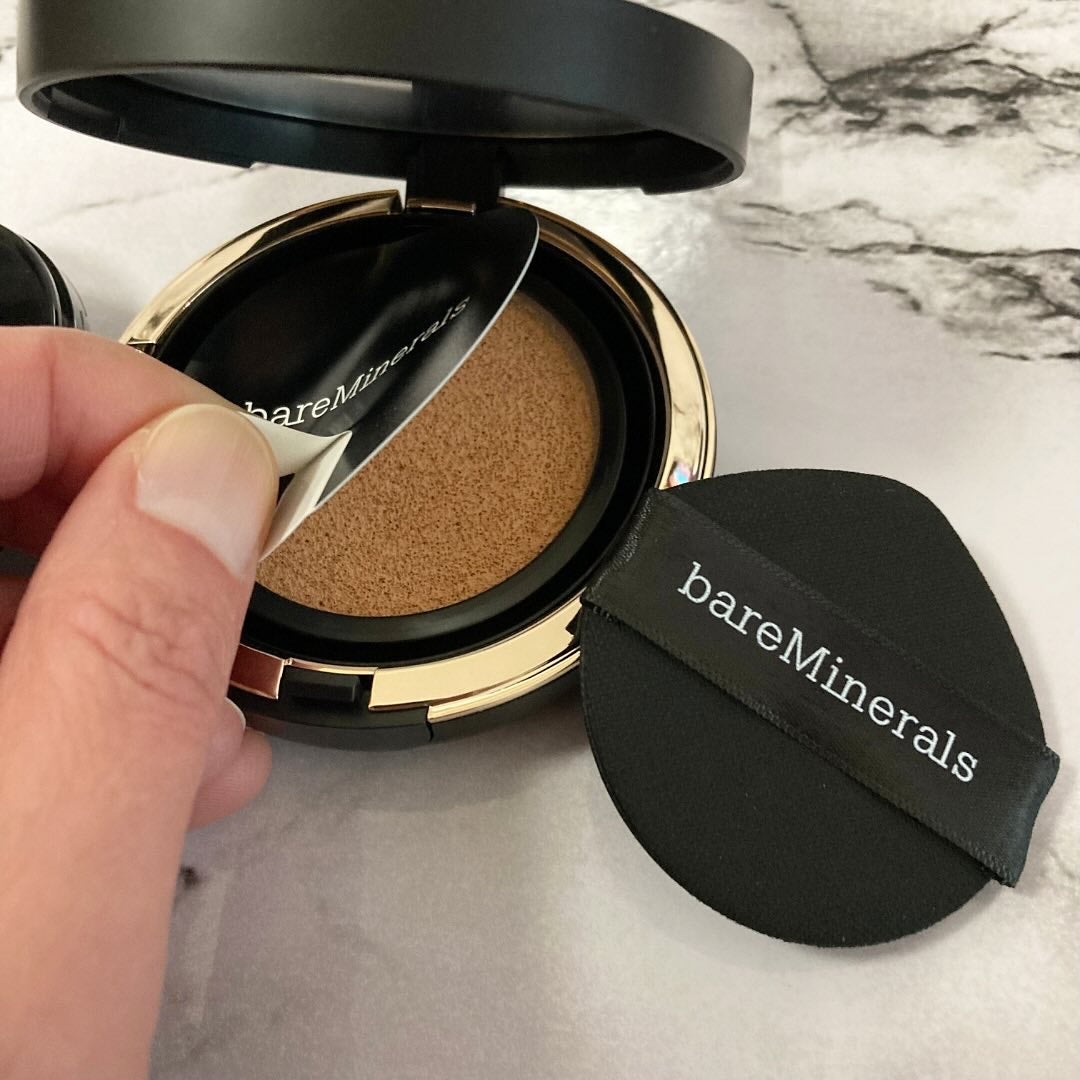 オリジナル ピュア セラム カバーアップ クッション/bareMinerals/クッションファンデーションを使ったクチコミ(3枚目)