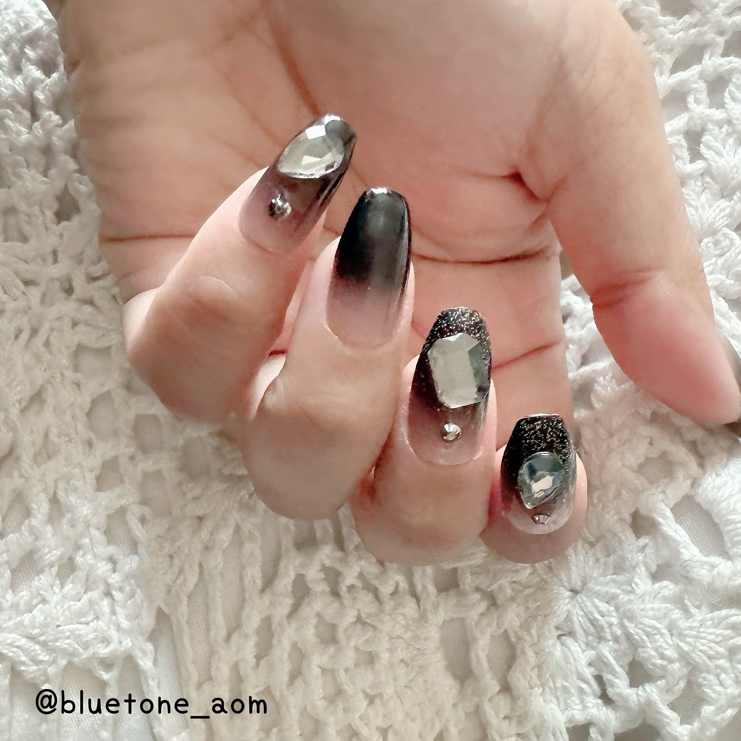 #ネイル,#セルフネイル,#ジェルネイル,#セルフジェルネイル,#ワンホンネイル,#ブラックネイルのネイルデザイン