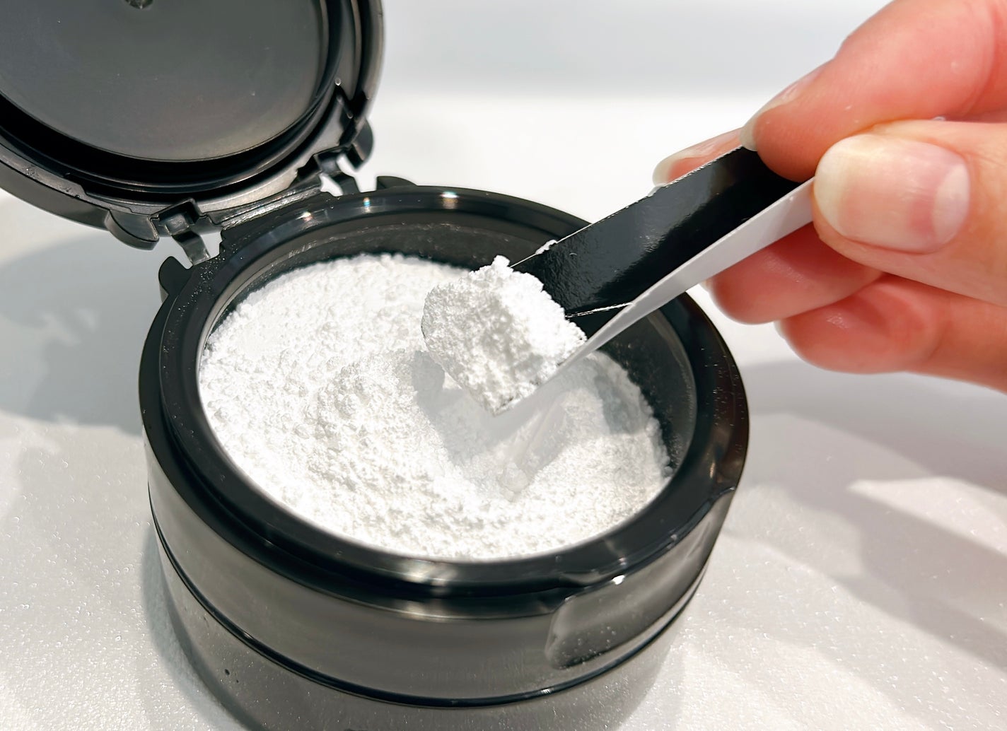 Dr.オーラル 3Dホワイトニングパウダー(プライムミント)/Dr.Oral/歯磨き粉を使ったクチコミ(2枚目)