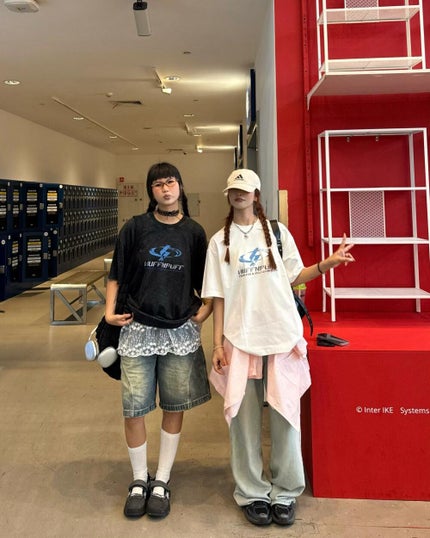 ひとみ on LIPS 「友達と会うのが楽しみです#コーデ#韓国コーデ#韓国ファッション..」(4枚目)