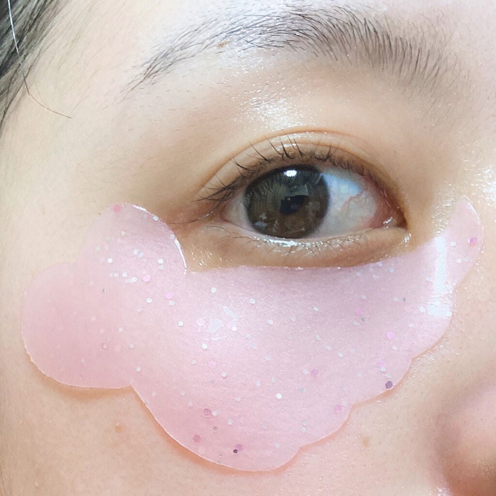 ジュエルビームハートアイパッチ/EKE/アイケア・アイクリームを使ったクチコミ(4枚目)