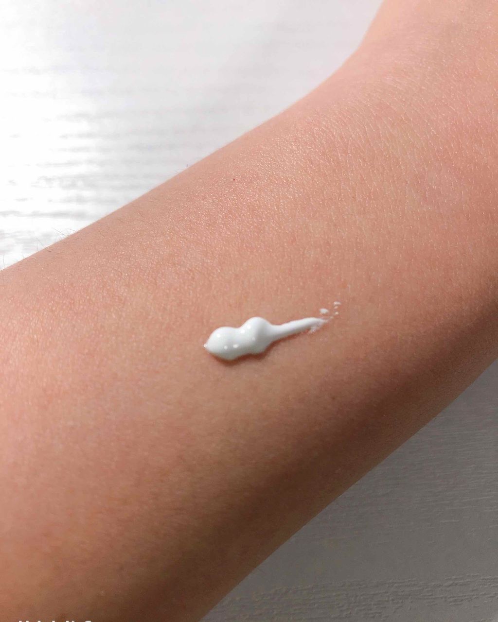 日本製ホワイトクリームD/DAISO/化粧下地を使ったクチコミ(2枚目)