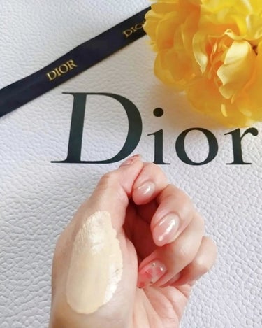 ディオールスキン フォーエヴァー フルイド グロウ/Dior/リキッドファンデーションを使ったクチコミ（3枚目）