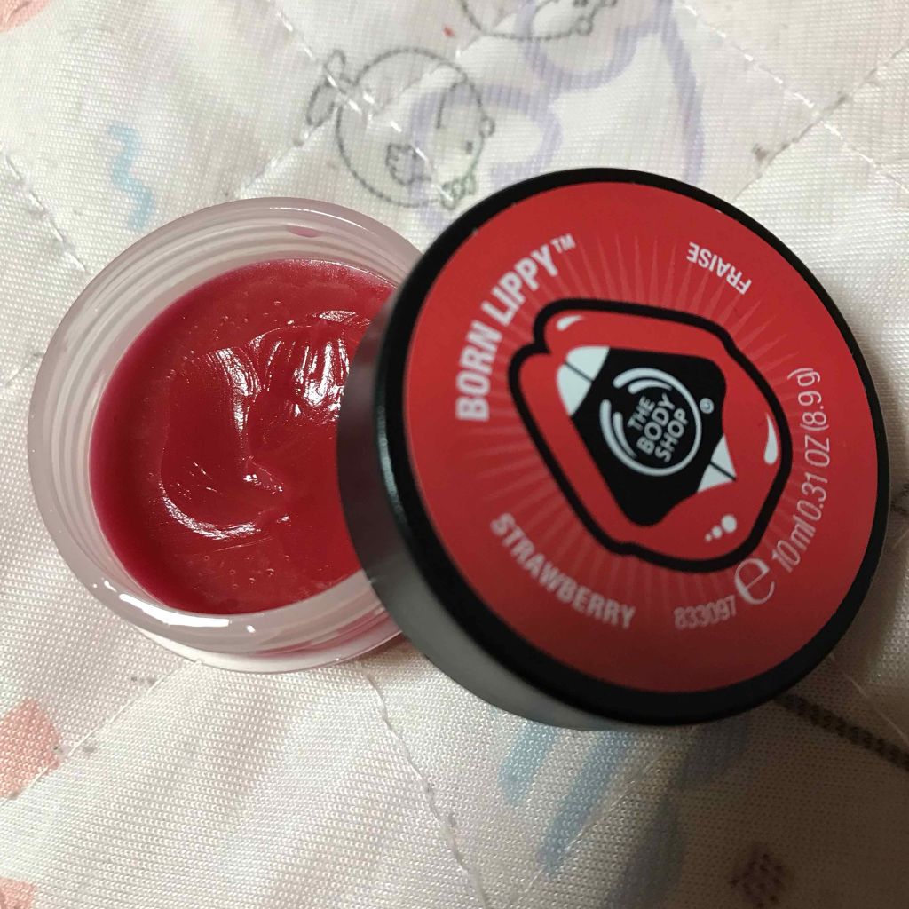 ボーンリッピー リップバーム ストロベリー/THE BODY SHOP/リップバームを使ったクチコミ（2枚目）