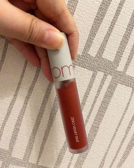 ゼロベルベットティント/rom&nd/リップティントを使ったクチコミ(1枚目)
