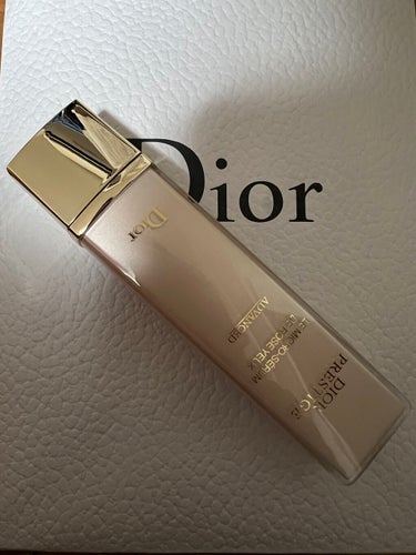 プレステージ  マイクロ  セラム  ド  ローズ  ユー/Dior/アイケア・アイクリームを使ったクチコミ（1枚目）