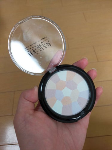 UR GLAM　MARBLE FACE POWDER/U R GLAM/プレストパウダーを使ったクチコミ（2枚目）